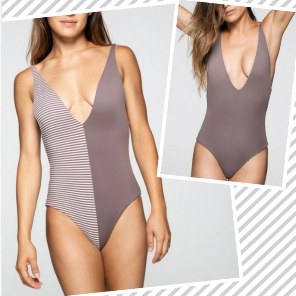 FREE PEOPLE KIKIRIO BEACH MEL PLUNGE REVERSIBLE ONE PIECE SWIMSUIT